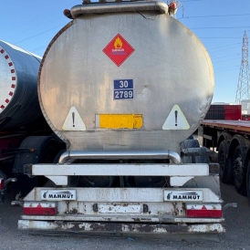 تانکر قیر ماموت مدل 1393